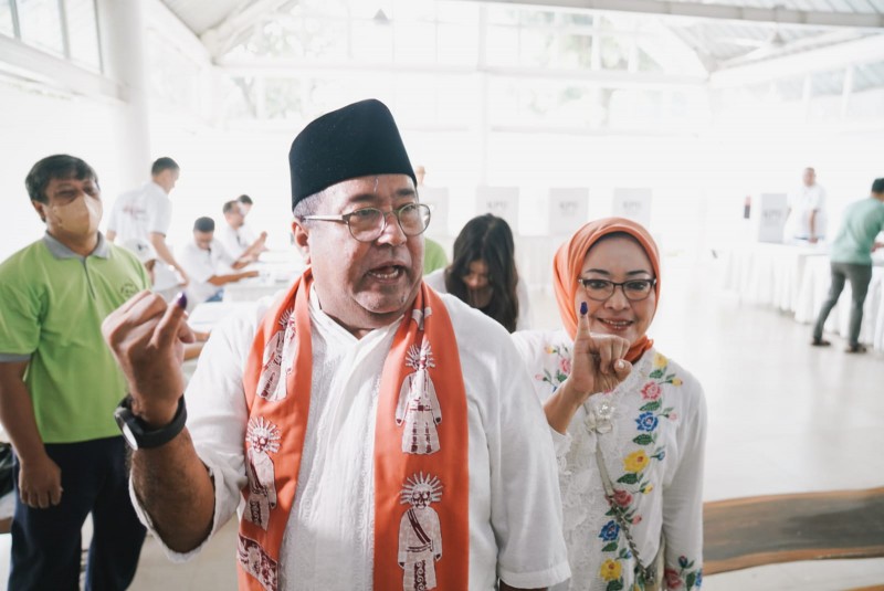 Gaya Bang Doel Mencoblos