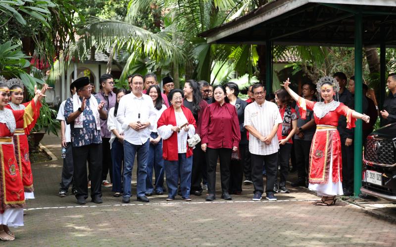 Mas Pram-Bang Doel Menang 1 Putaran, Warga Gotong Royong Gelar Syukuran