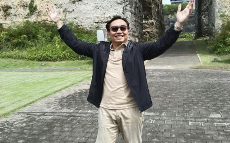 Effendi Simbolon, Dulu Loyalis Taufik Kiemas Kini Ditendang PDIP