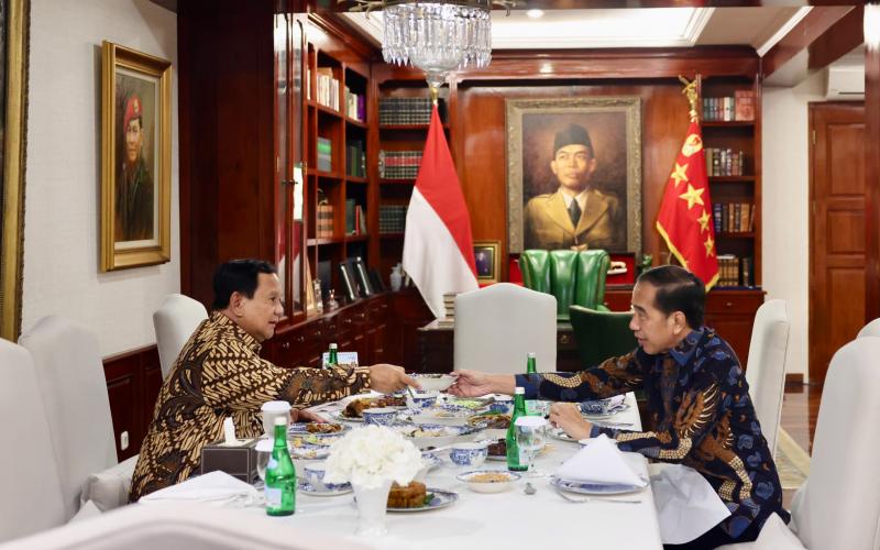 Temui Prabowo, Jokowi Beri Sinyal Tak Peduli Didepak PDIP