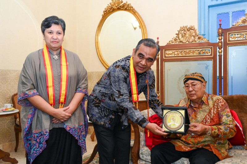 Ketua MPR Sambangi Pakubuwono XIII, Jalankan Misi Lestarikan Jejak Budaya Bangsa