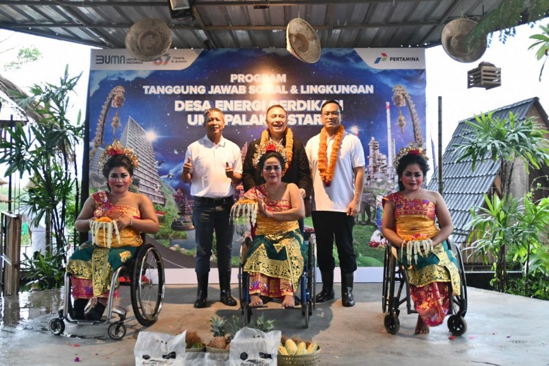 Dirut Pertamina Sambangi Desa Energi Berdikari di Bali