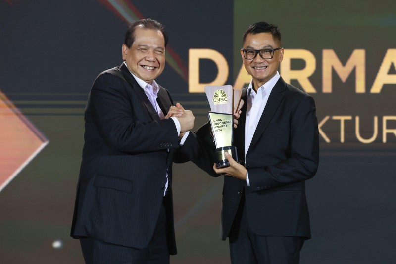 Darmawan Prasodjo Cetak Hattrick CEO of The Year