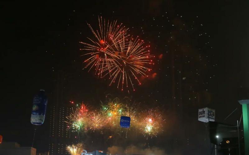 Nikmati Meriahnya Pergantian Tahun 2025 di 5 Lokasi Pesta Kembang Api Jakarta