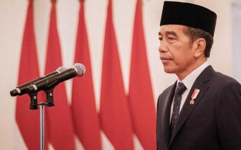 Ogah Tunjukkan Ijazah Asli, Jokowi Pilih Lapor Polisi