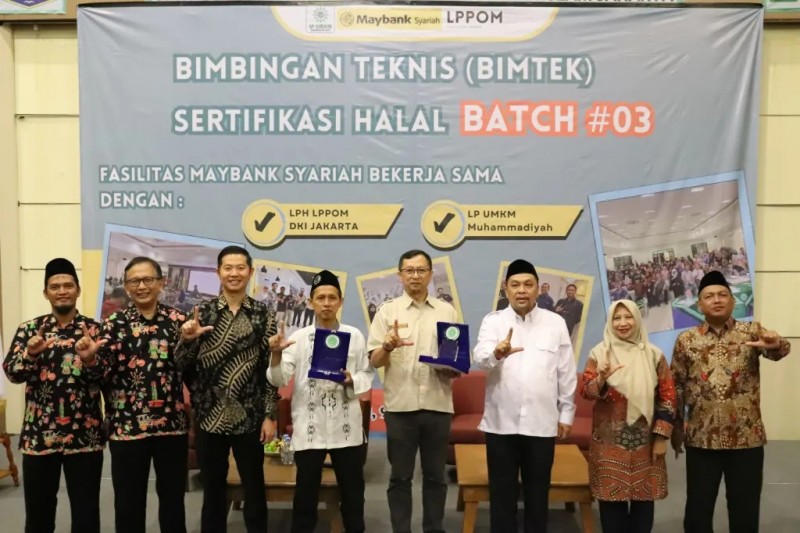 Lewat Bimtek, LPPOM DKI Jakarta dan Maybank Dukung UMKM Terima Sertifikasi Halal