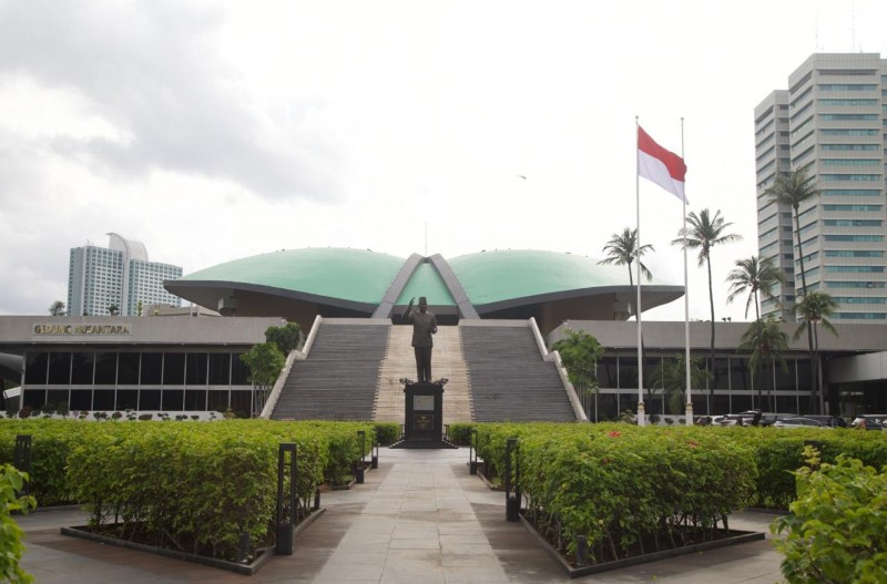 Oposisi Kita Turun Kelas
