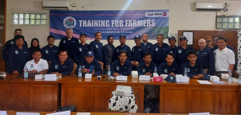 Mitra Peternak Sapi Perah Indonesia Jalani Pelatihan dari USDEC
