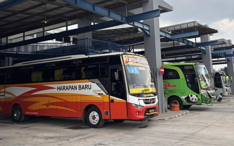 Dampak Pengelolaan Buruk Transportasi Umum: Angka Putus Sekolah dan Pernikahan Dini Meningkat