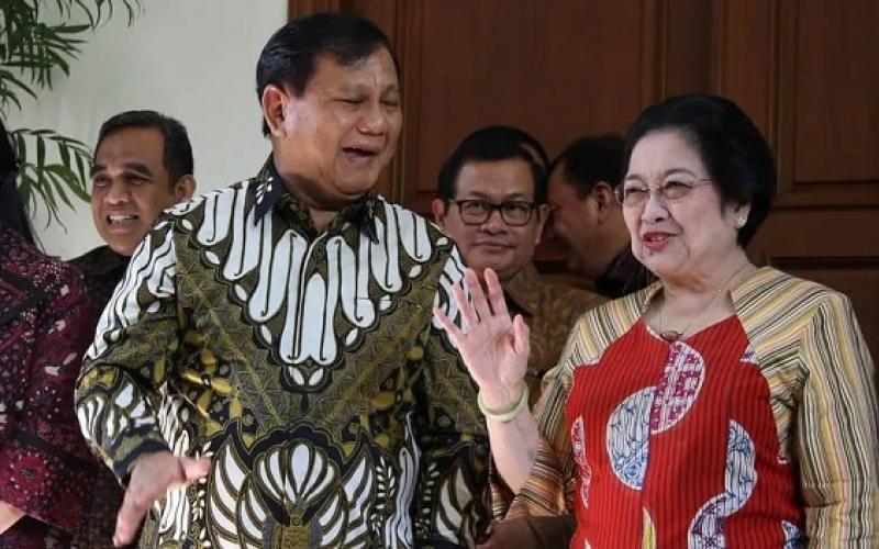 Megawati Ulang Tahun, Prabowo ke India