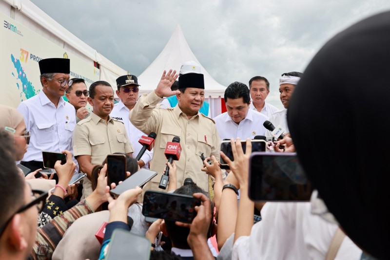 Program Makan Bergizi Gratis Belum Merata, Prabowo Minta Maaf
