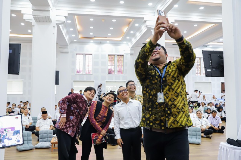 Kebijakan Penggunaan Medsos untuk Anak Harus Berbasis Data