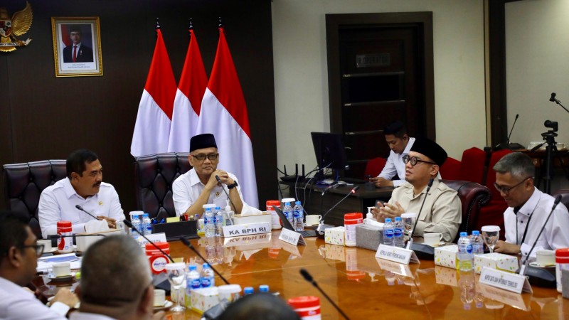 Menteri Impas Perketat Visa Ziarah Musim Haji