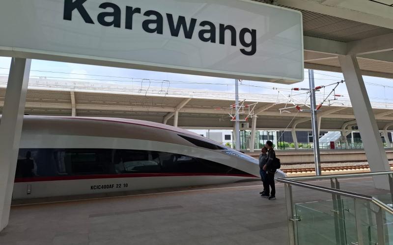 Stasiun Whoosh Karawang Perlu Dukungan Layanan Angkutan Umum