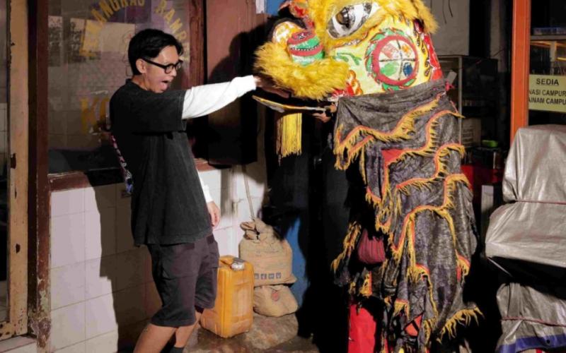 Inspirasi Gaya Imlek Para Artis