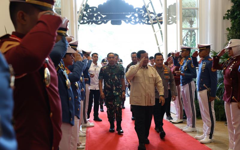 Sentil Jenderal TNI-Polri, Prabowo: Bintang di Pundak untuk Bangsa dan Negara