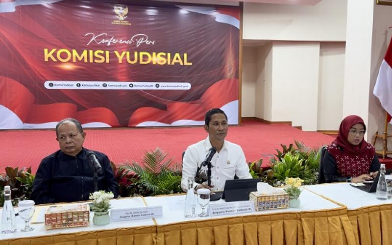 Anggaran Dipangkas 54,35 Persen, KY Tak Bisa Seleksi Calon Hakim Agung