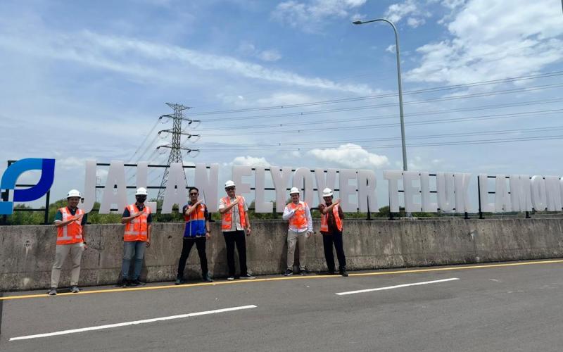 Peringati Bulan K3 Nasional, PT API Gelar Management Walkthrough di Fly Over Teluk Lamong