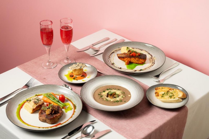 Rayakan Hari Valentine dengan Romantis di Swiss-Belresort Dago Heritage