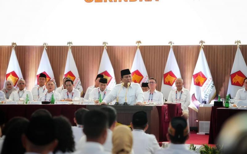 Muzani Ungkap Detik-detik KLB, Muluskan Prabowo Jabat Ketum Gerindra 2025-2030