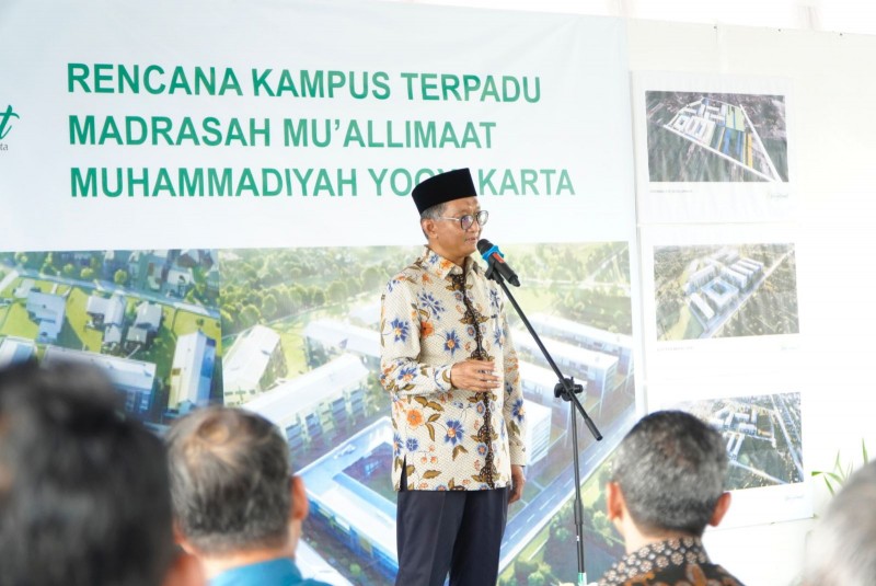 Menteri Dody Tinjau Pembangunan Kampus Terpadu Muhammadiyah Yogyakarta, Dukung Akses Pendidikan Perempuan