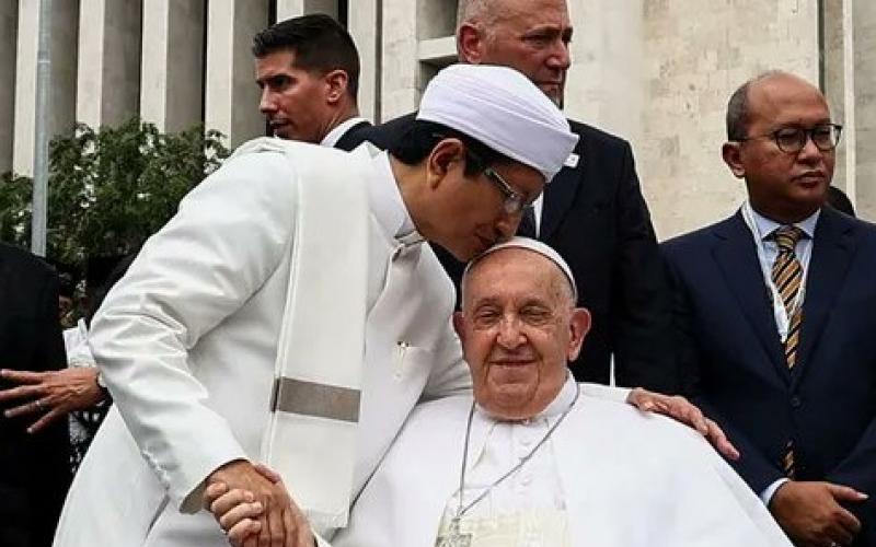Menag Nasaruddin Umar Doakan Paus Fransiskus