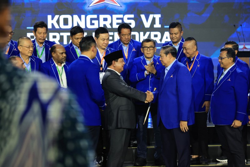Kongres Demokrat Ajang Prabowo Bela Jokowi-SBY