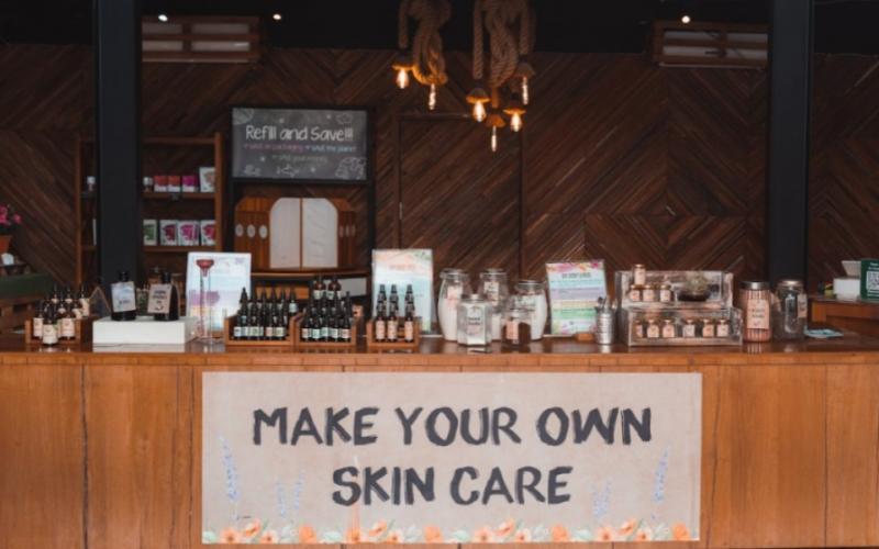 Utama Spice Berkomitmen Membangun Masa Depan Berkelanjutan, Memberi Dampak Positif bagi Lingkungan dan Komunitas