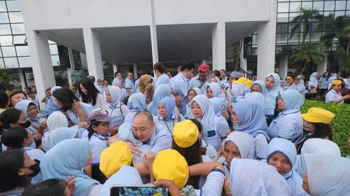 PHK Massal Sritex, Buruh: Menaker Kerja Apa?