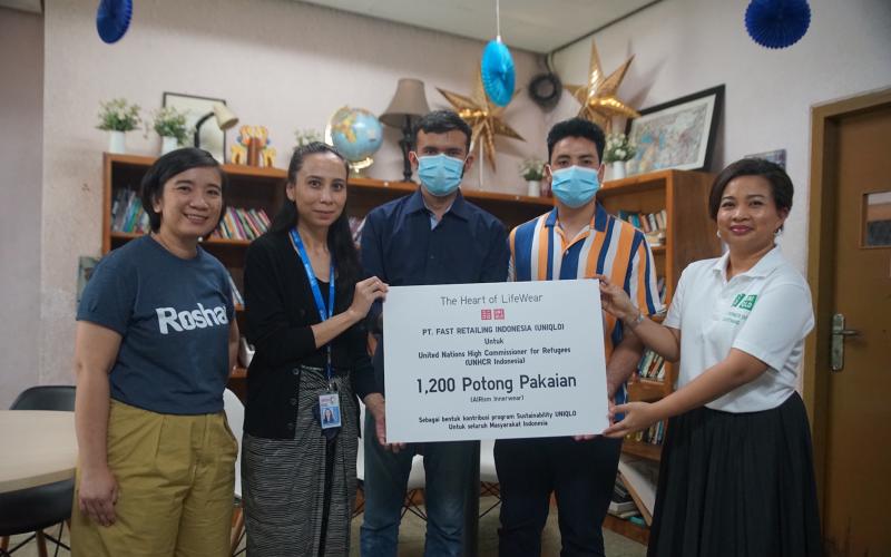Program The Heart of LifeWear dari UNIQLO, Tuntaskan Donasi 15 Ribu Produk Innerwear AIRism