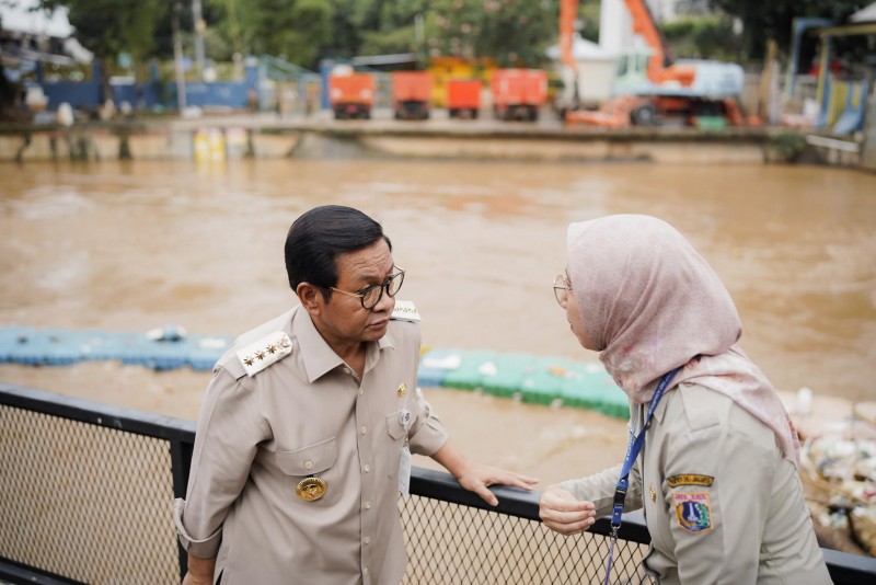 Banjir Jakarta Makan Korban, Apa Langkah Pramono Anung?