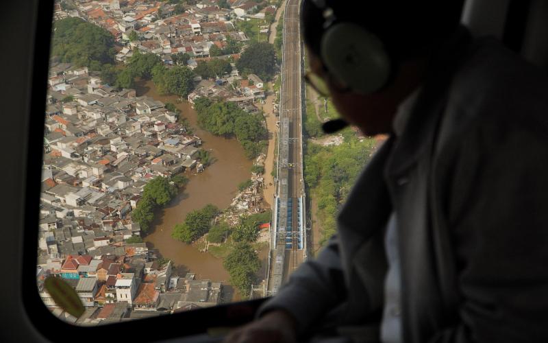 Pantau Banjir Naik Heli, Pram: Bukan untuk Gagah-gagahan