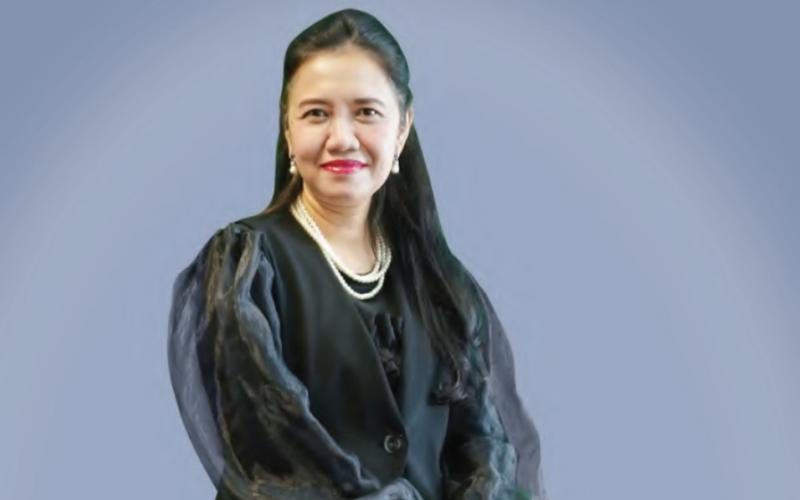 Emmy Noviawati, Memimpin Inovasi Teknologi Kecantikan