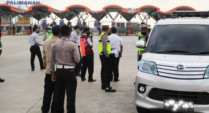 Bukan Inovasi, Travel Gelap Sudah Jadi Kebutuhan Warga