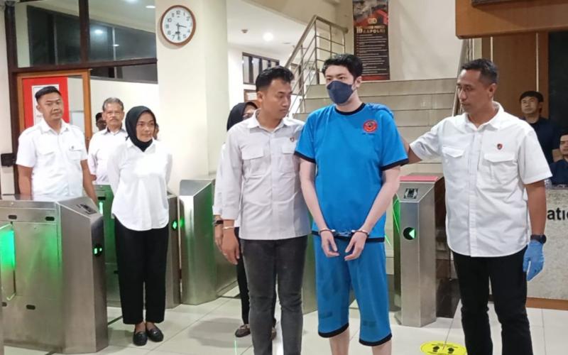 Hukum Tegas dan Cabut Izin Praktik Dokter Residen Unpad Cabul!