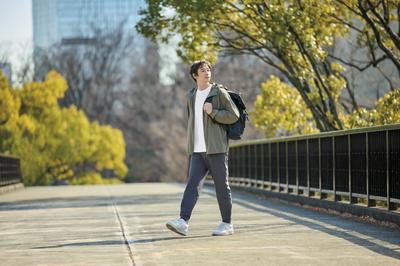 Anti Gerah & Tetap Stylish, Berikut 5 Pilihan Essential Commuter Gear dari UNIQLO