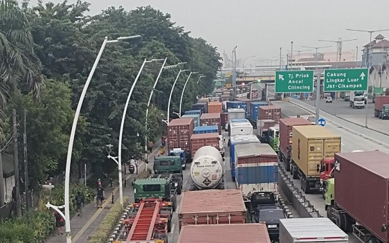 Membenahi Tata Kelola Kawasan Pelabuhan Tanjung Priok
