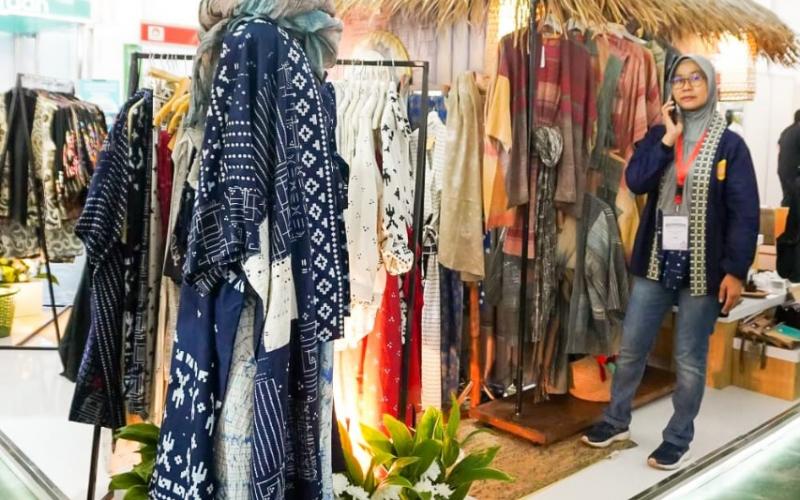 Cerita Sukses UMKM Dara Baro, Ubah Limbah Jadi Karya yang Mendunia