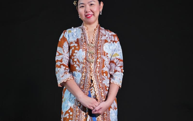 Juliana Cen: Memimpin dengan Hati, Mencipta dengan Teknologi