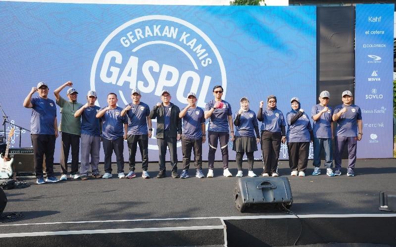 Mendag Busan Luncurkan GASPOL, Gerakan Kamis Pakai Lokal di Kemendag