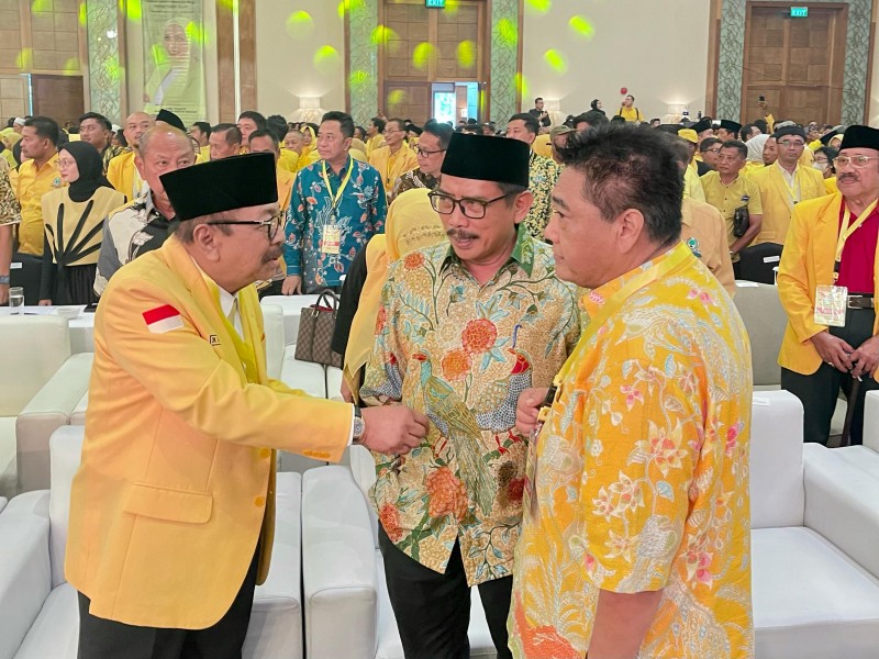 Bahlil Sebut Ridwan Hisjam Kader Golkar yang Unik dan Fenomenal