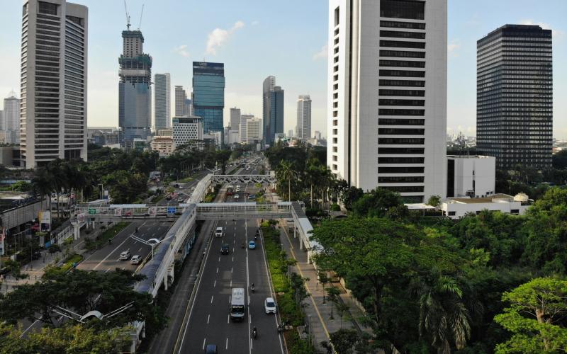 Perdagangan Saham di BEI Melonjak, IHSG Tembus 7.100 Pekan Ini