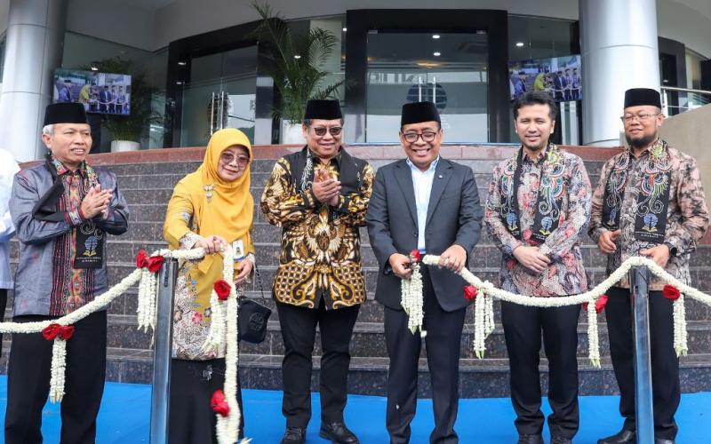 Menko PMK Apresiasi Sinergi UT dan Pesantren Bangun SDM Unggul