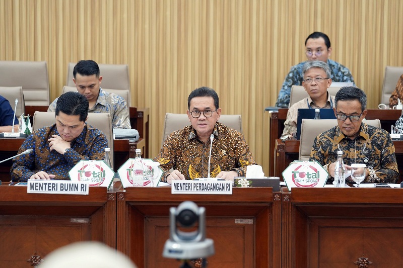 Hadapi Tarif Impor AS dan Perubahan AHKFTA, Kemendag Bahas Strategi dengan Komisi VI DPR