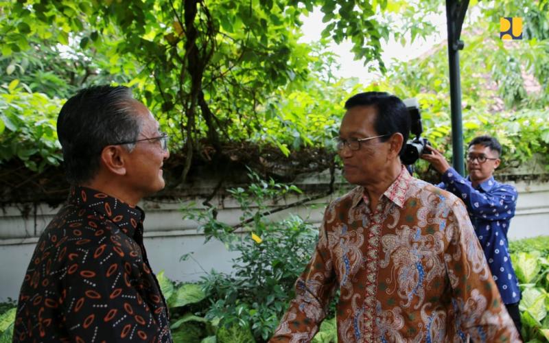 Menteri PU dan Sultan HB X Bahas Proyek Infrastruktur Strategis Yogyakarta Selama Enam Jam