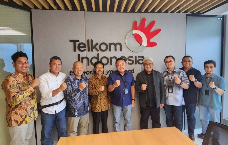 Telkom dan UGM Kembangkan Sistem Deteksi Gempa Berbasis Kabel Optik Bawah Laut