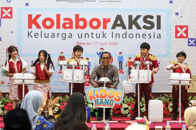 Anak Adalah Harta Karun Bangsa, Menko PMK: Keluarga Adalah Superhero Hadapi Disrupsi Teknologi