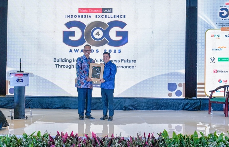 Bukti Transportasi Publik Bisa Profesional dan Transparan, Transjakarta Raih Penghargaan GCG Terbaik 2025