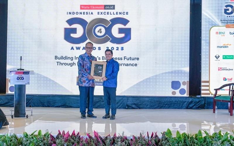 Bukti Transportasi Publik Bisa Profesional dan Transparan, Transjakarta Raih Penghargaan GCG Terbaik 2025