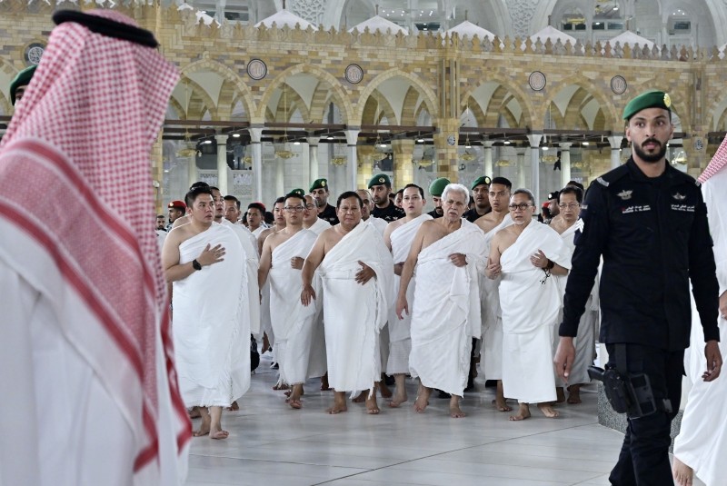 Presiden Prabowo Tunaikan Ibadah Umrah di Tengah Kunjungan Resmi ke Arab Saudi